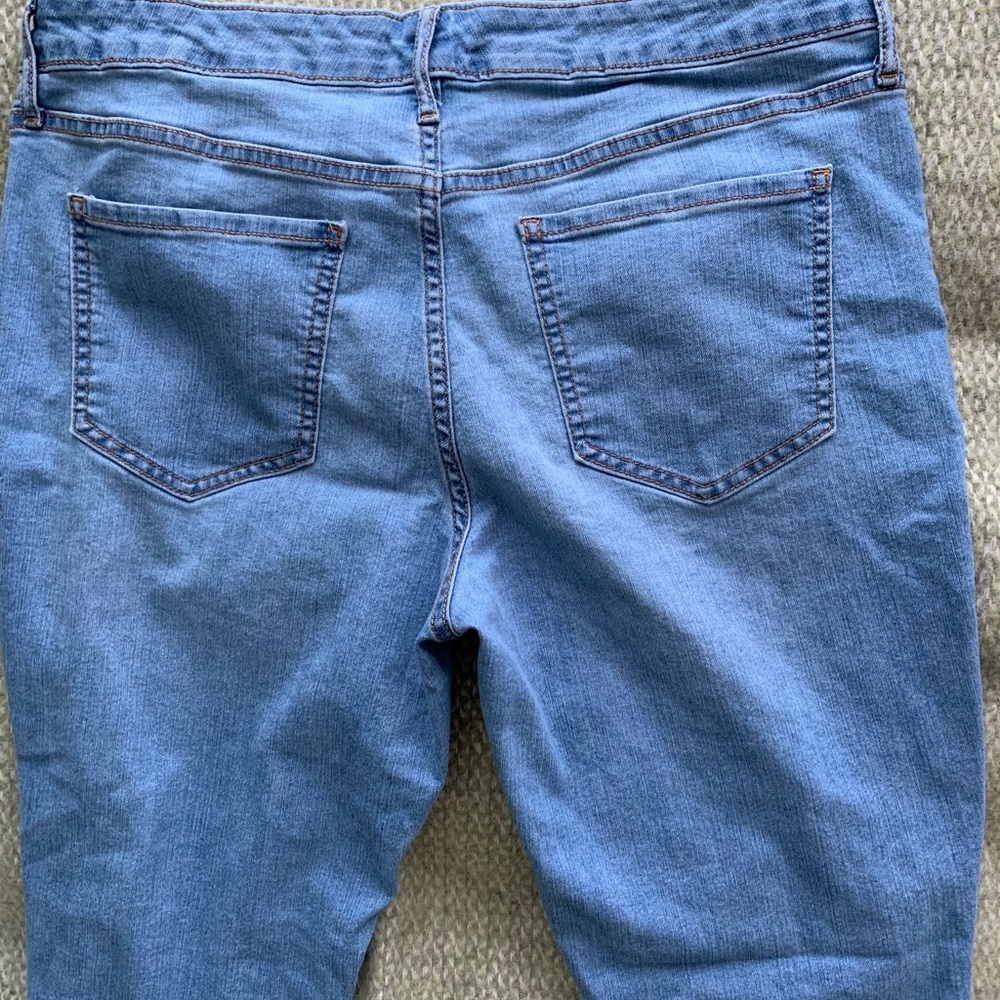 Old Navy Super Skinny Jeans Size 14